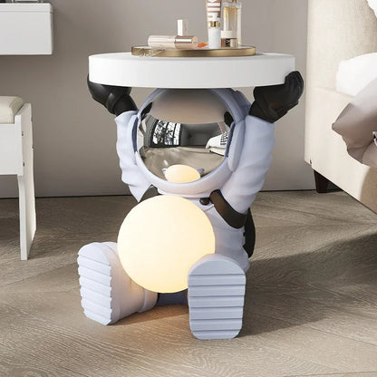 Creative Astronaut Statue Coffee Table Living Room Furniture Sofa Side Table Night Light End Table Resin Room Decoration