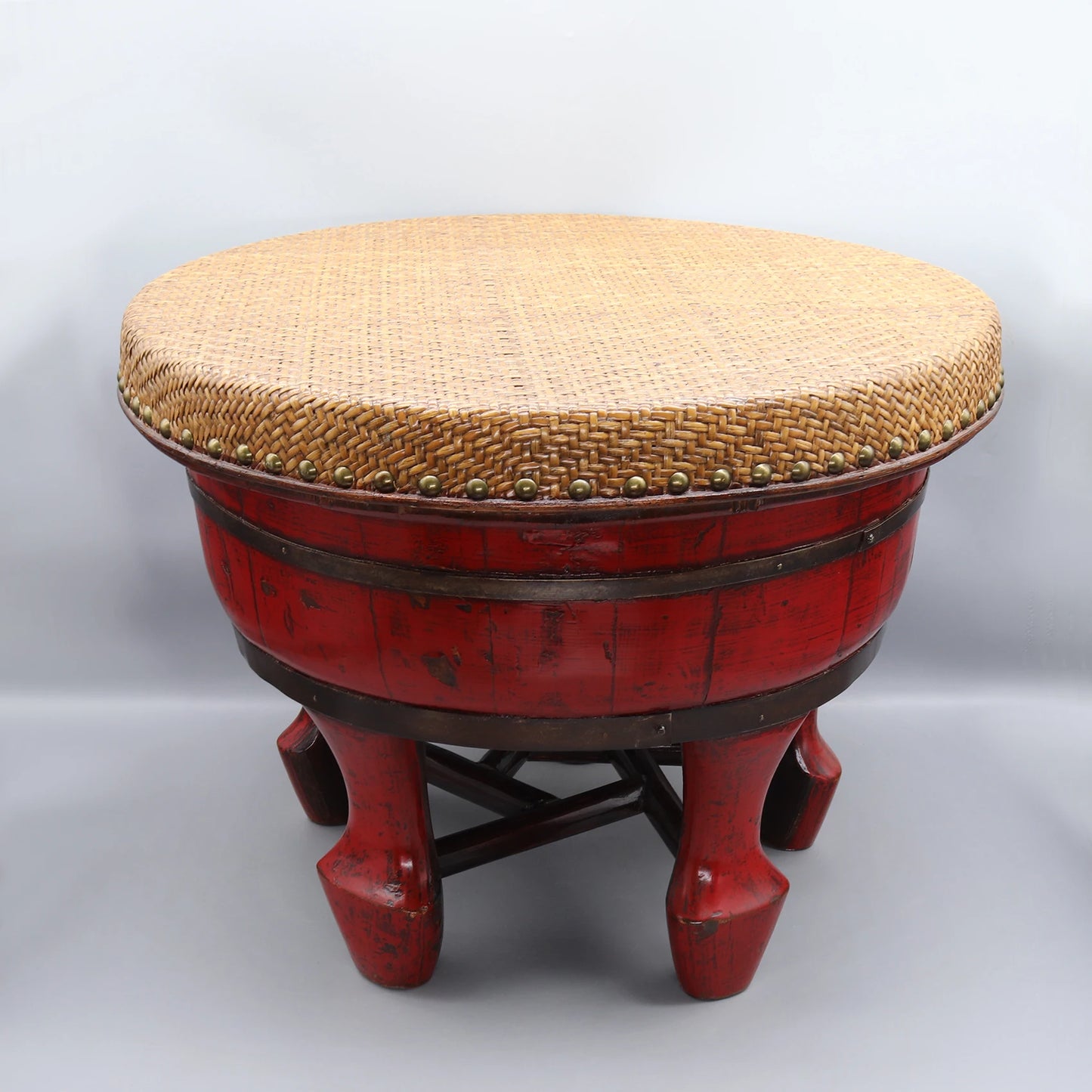 Small Table Made from Old Foot Basin, Side Table, Small Coffee Table, Home Decoration